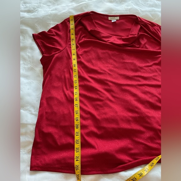 Jaclyn Smith Women’s 2X Red Short Sleeve Blouse - Picture 5 of 9